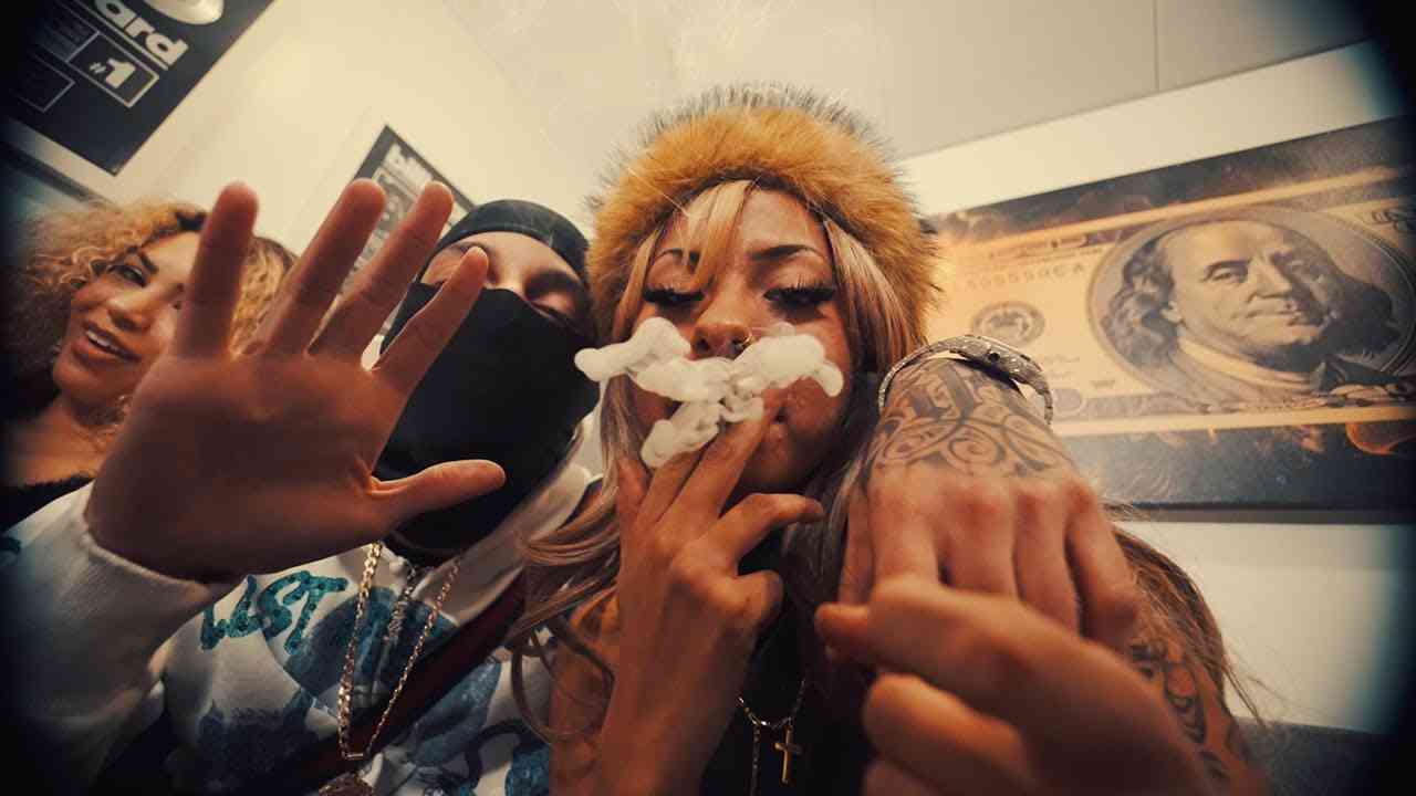 FIVESEVEN Lyrics English Translation – LAJA