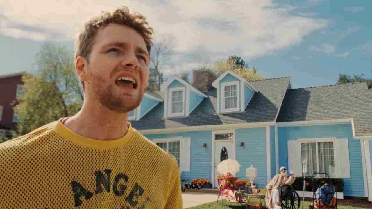 FEVER DREAM Lyrics – Alex Warren